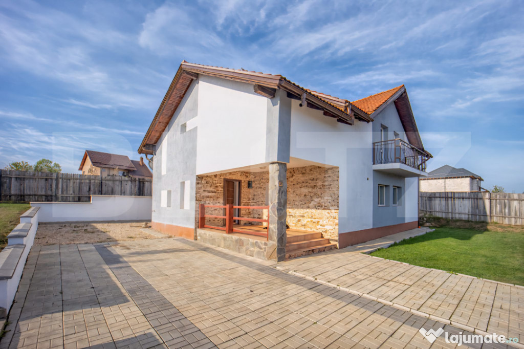Casă spațioasă de vânzare în Bod – teren generos, zon