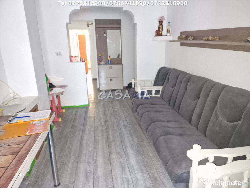 Apartament 3 camere, situat în Târgu Jiu, Str. 23 August