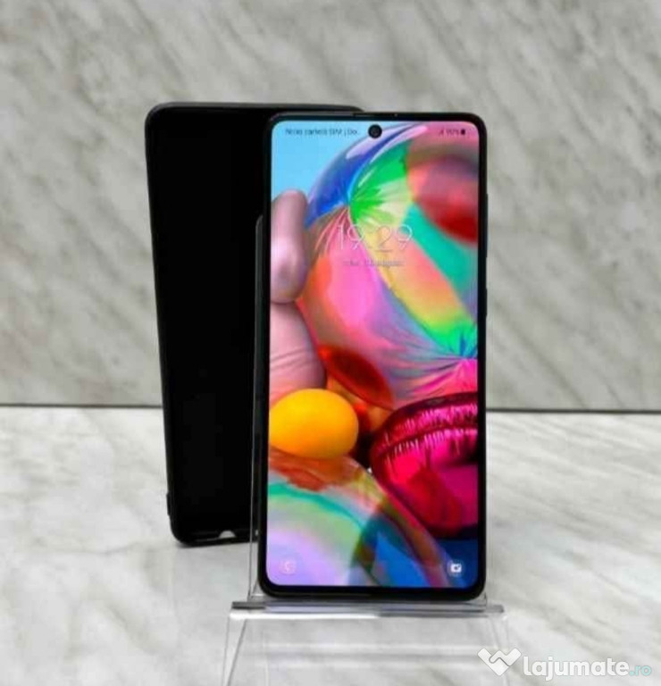 Samsung Galaxy A71 blue
