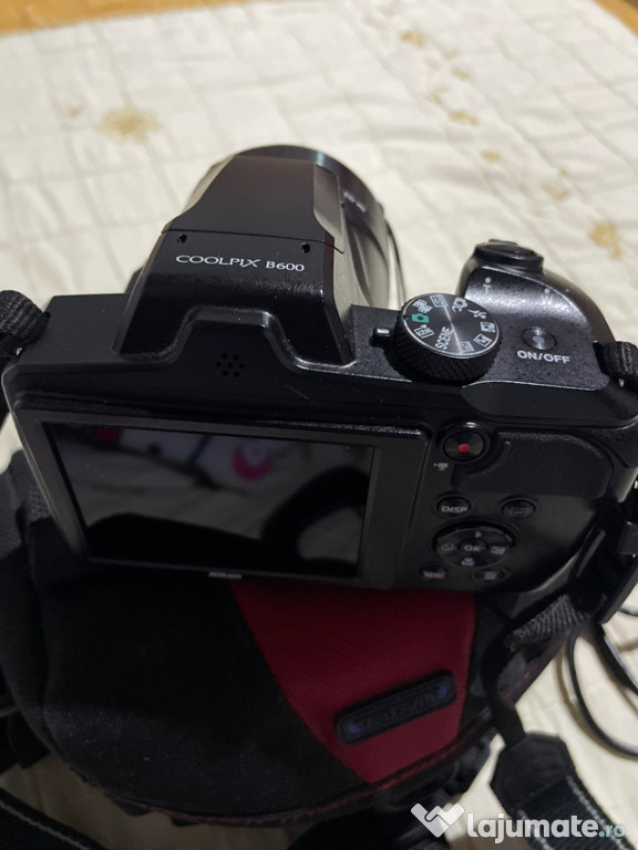 Vand Nikon COOLPIX B600
