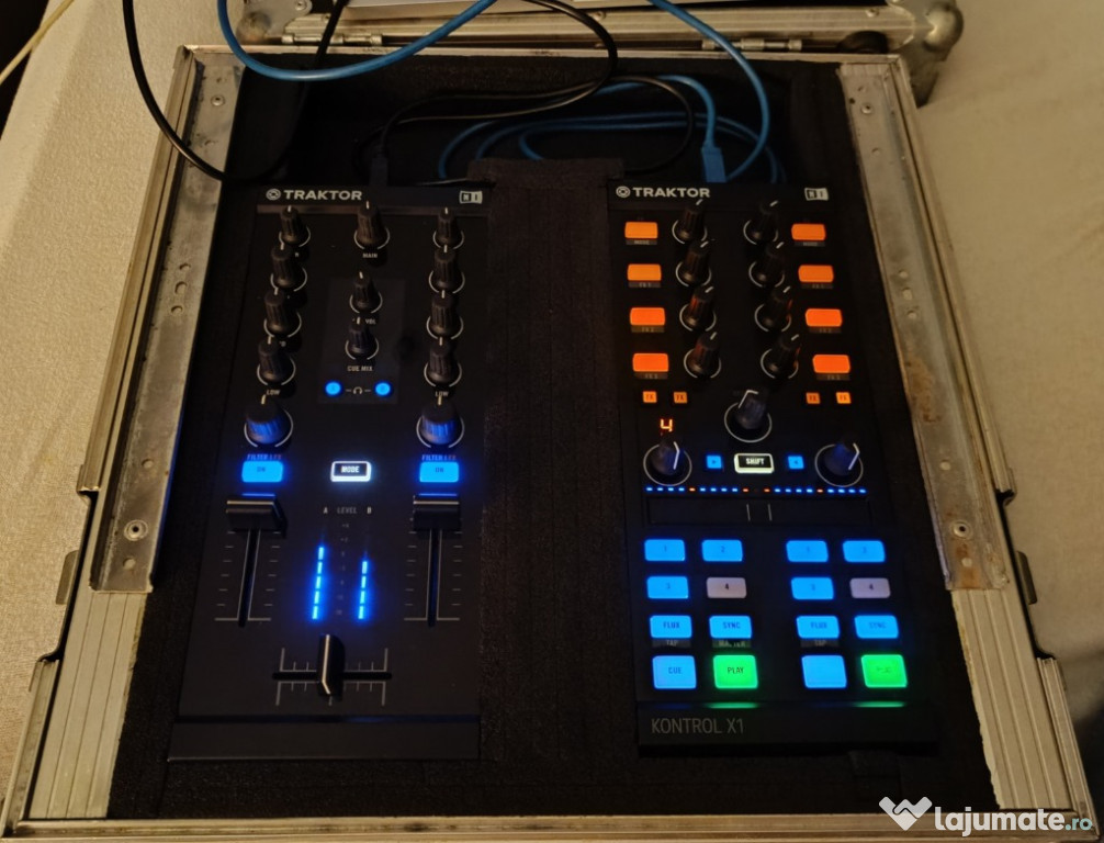 Traktor Kontrol X1 Mk2 si mixer Traktor Z1 + case de transport