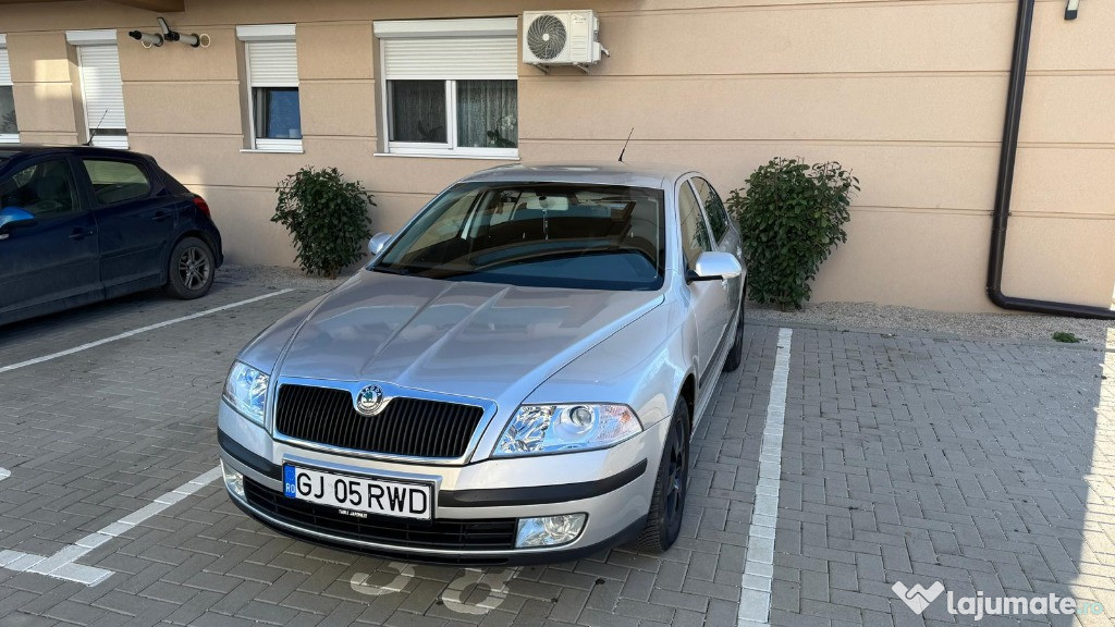 Vând Skoda Octavia 2