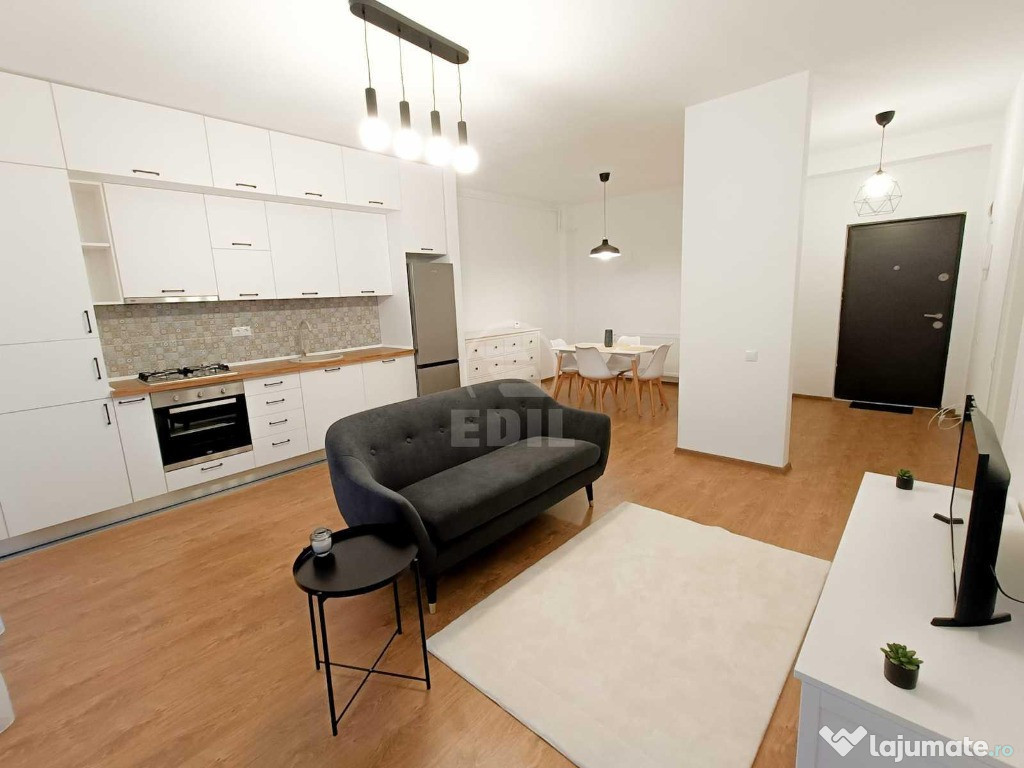 Apartament 2 camere semidecomandat zona Cetatii