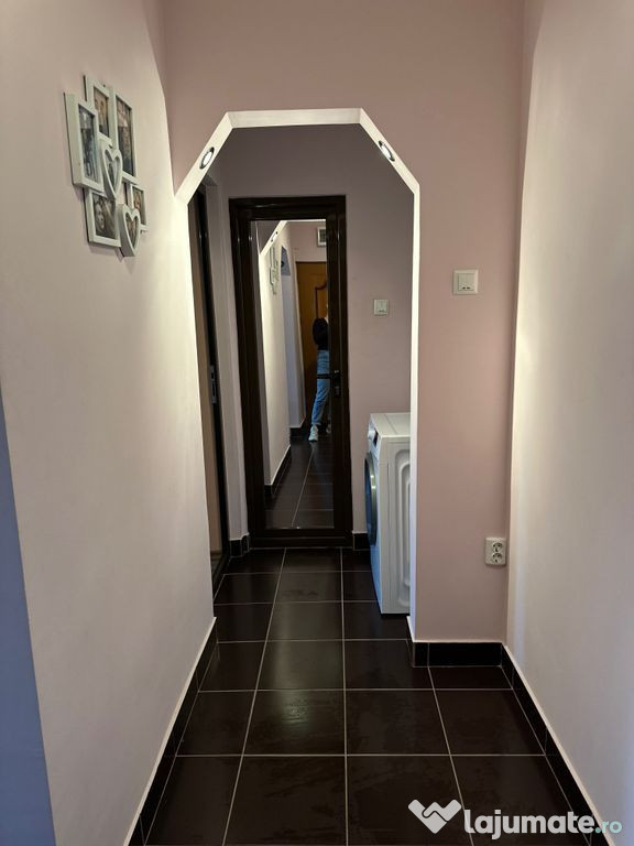 Apartament 3 cam Micro 38 ,et 3,mobilat si utilat