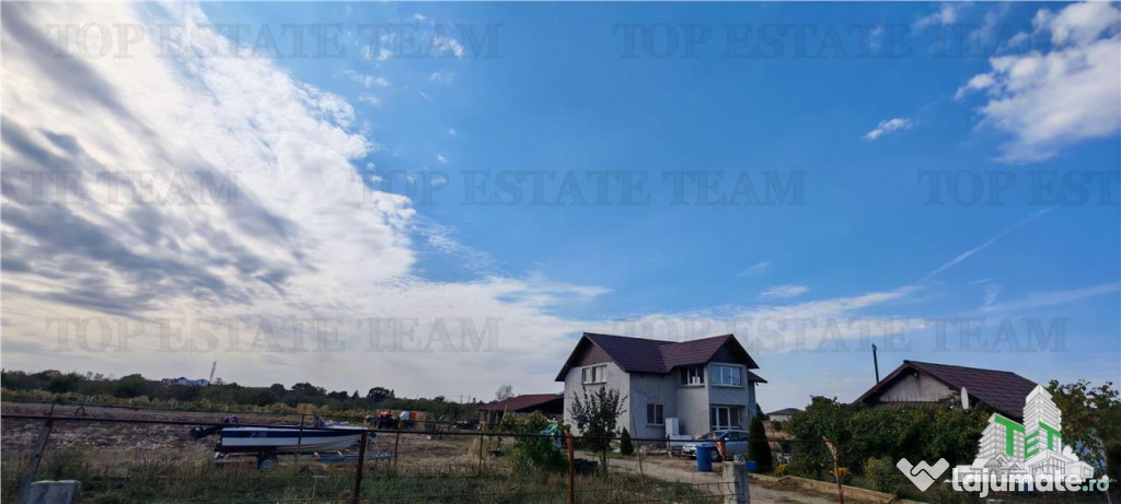 Ferma 3,3ha, din care 2,5ha intravilan, vila 7 camere, D P E