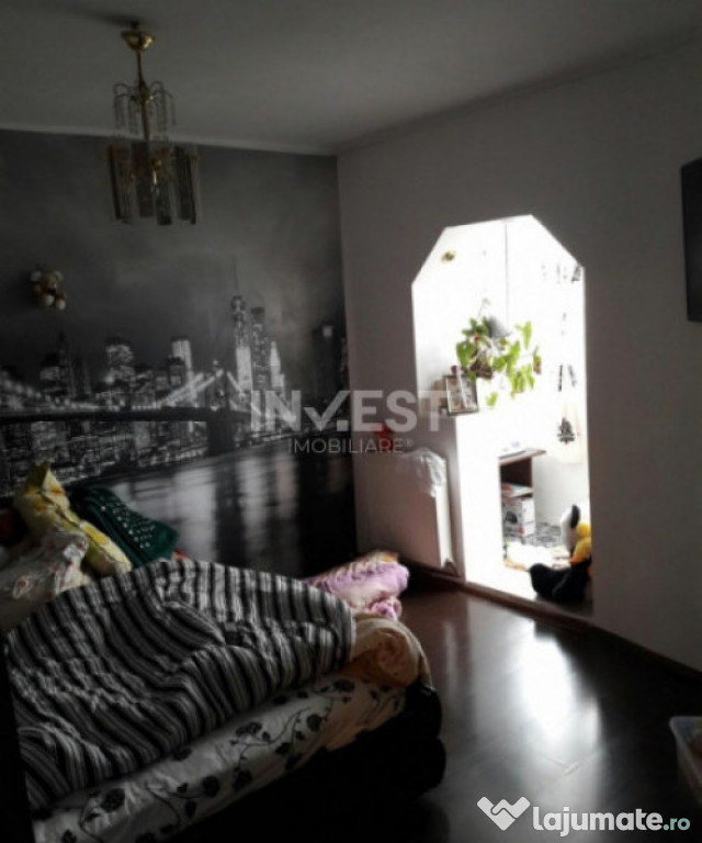Apartament 3 camere, decomandat, CUG