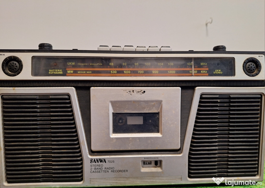 Radio casetofon SANWA 7025