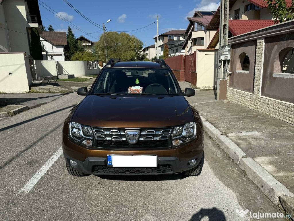 Dacia Duster Laureate 1.6 bnz euro 5, prop de noua, 45.200 Km