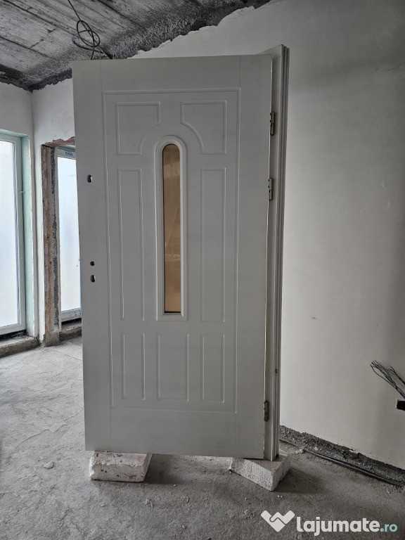 Ușa exterior PORTA Door