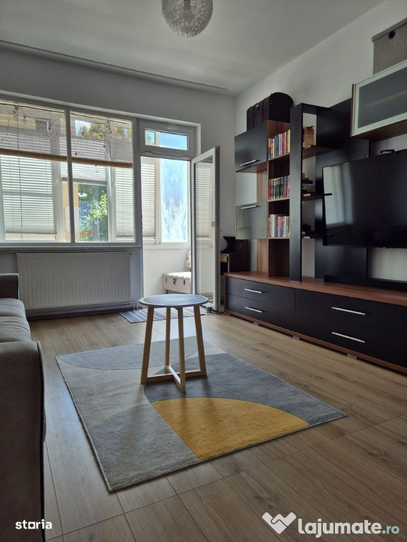 Apartament de 2 camere zona TRACTORUL,str Octavian Goga,