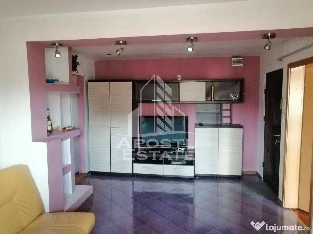 Apartament 3 camere,centrala proprie, Calea Lipovei