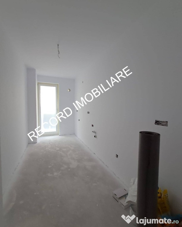 Apartament 2 camere 58 mp, et.2, lift semifinisat zona Iris