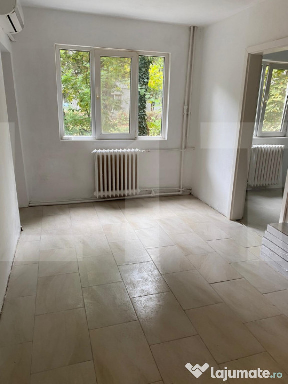 Apartament 2 camere, 32 mp, zona Fratelia