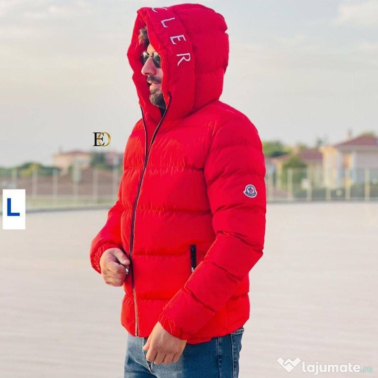 MONCLER  UMPLUTURA PUF CALITATE PREMIUM