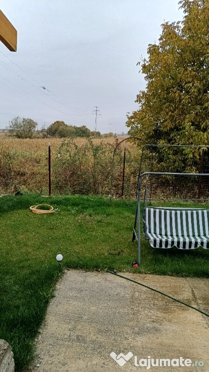 Casa de vânzare, Bucov