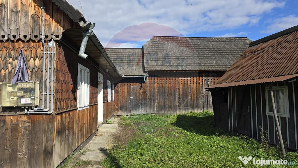 Casă de vânzare in Horodnic de Sus