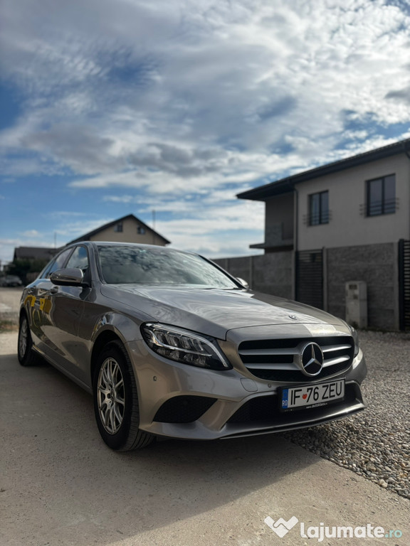Mercedes Benz C Class C200d - Istoric Reprezentanta
