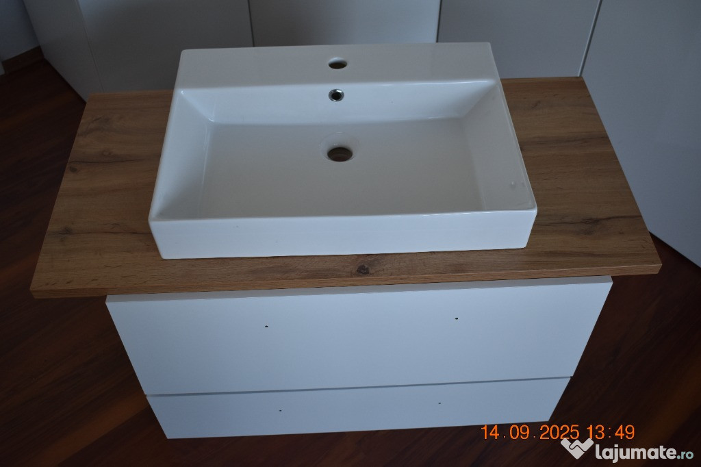 Vand set pentru baie nou