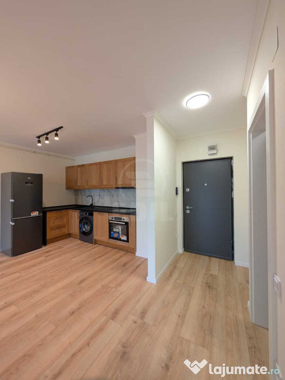 Apartament cu 2 camere,finisat, nou, zona Eroilor