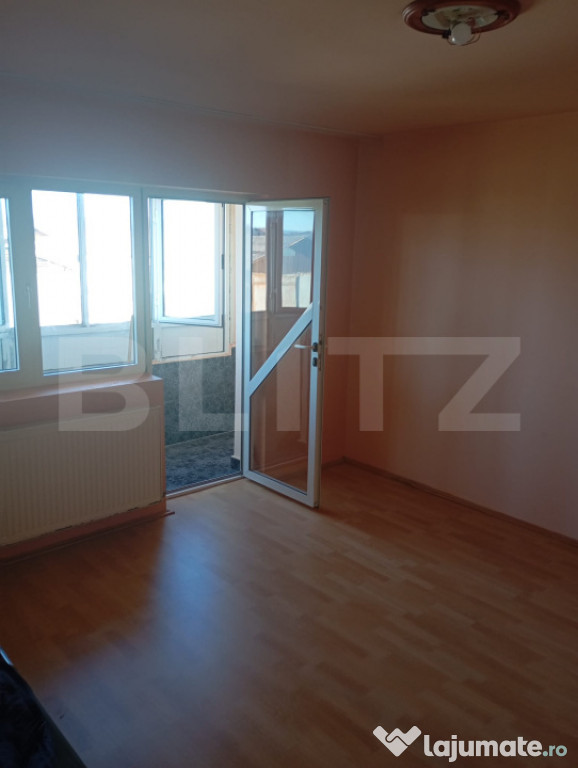 Apartament spațios 3 camere, 68 mp, zonă excelentă – et