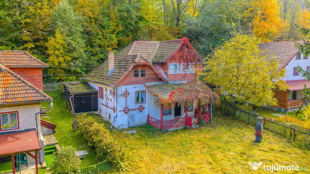 Casă bătrânească de vacanță | 3 camere | BRAN | COM...