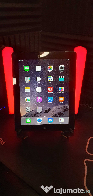 IPad 3GS Negru - 16GB - Jailbreak + cablu