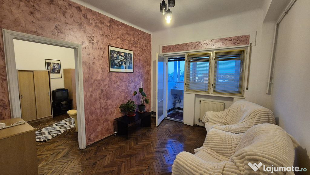 Apartament cu 2 camere in zona Unirii