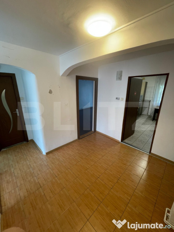 Apartament spațios, 3 camere decomandate, zona Observatorul