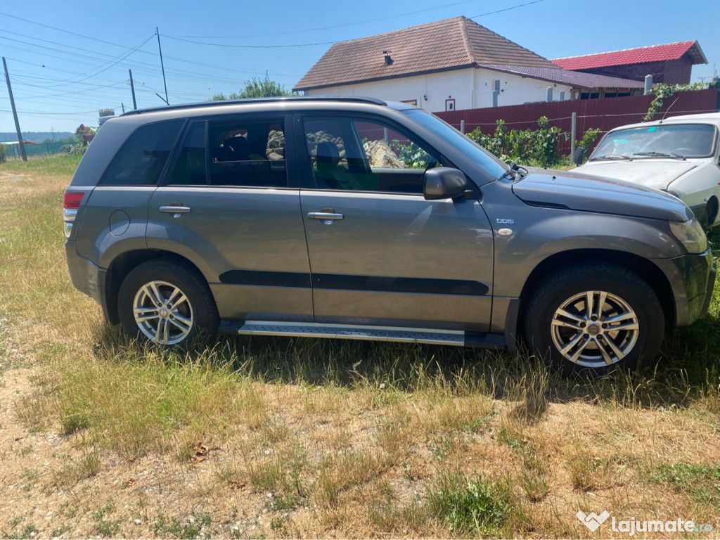 Suzuki grand vitara