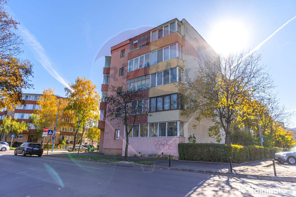 Apartament 2 camere/ 2 balcoane/de renovat- zona Tractorul!