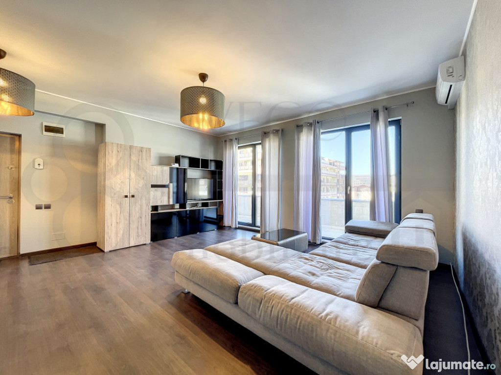 3 camere, 93 mp, terasa 100 mp, 2 bai, garaj, Iulius Mall