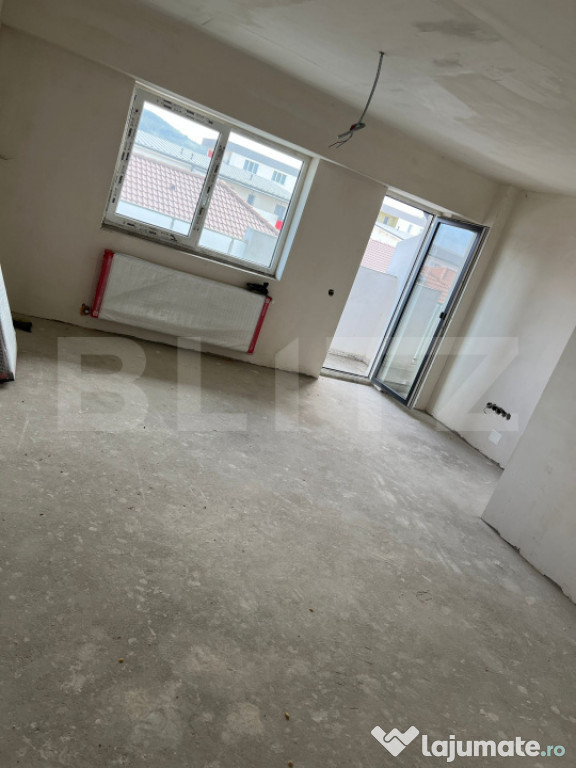 Apartament decomandat cu 3 camere, cu suprafata de 65,70 mp,