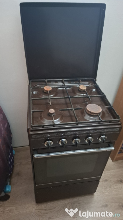 Vand aragaz functional