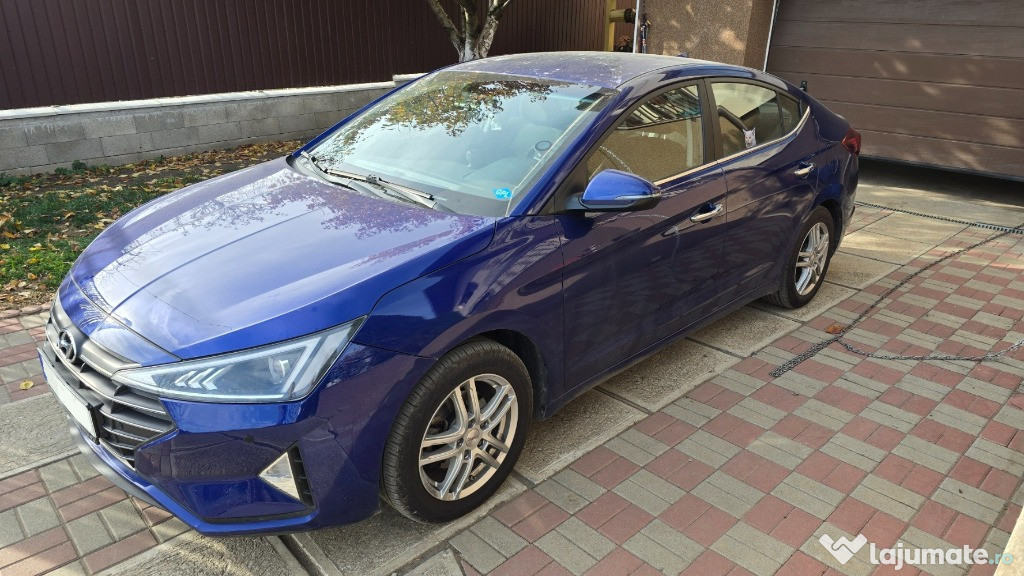 Hyundai Elantra 1,6 benzină 128 CP