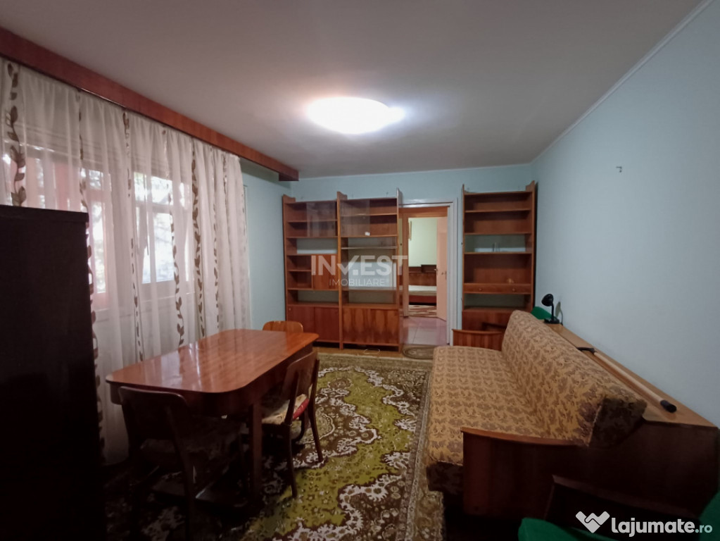 Apartament 3 camere- etaj intermediar- Tatarasi