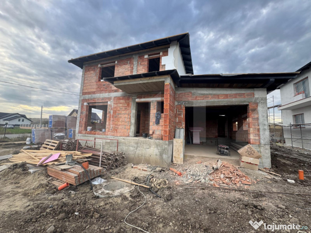 Casa moderna , 138 mp utili , garaj , zona rezidentiala Ipot