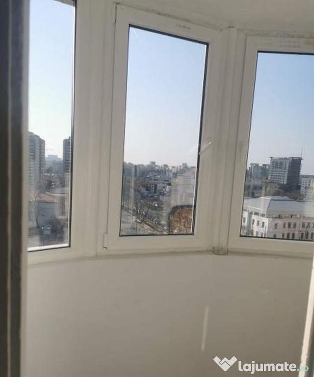 Dristor etaj 10 camil ressu mc donalds