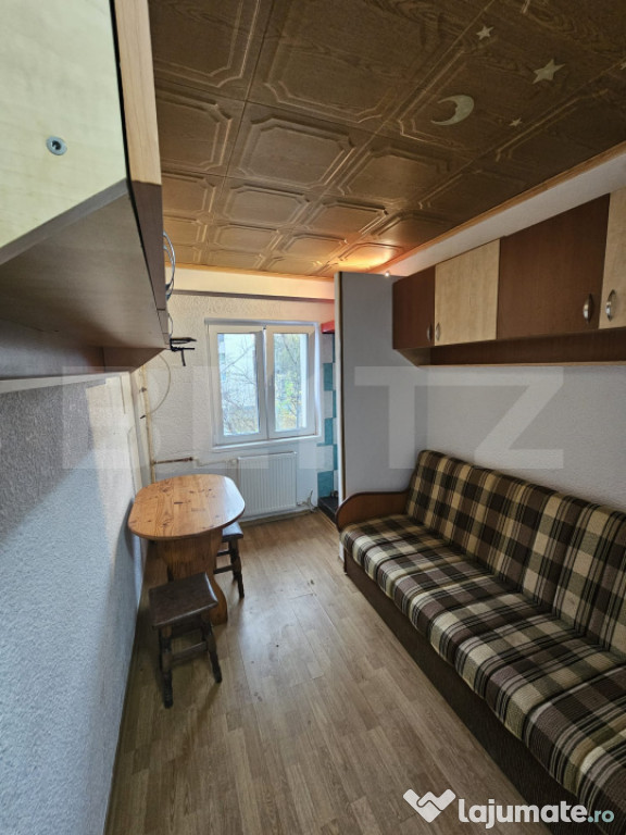 Garsonieră 12mp zona Burdujeni