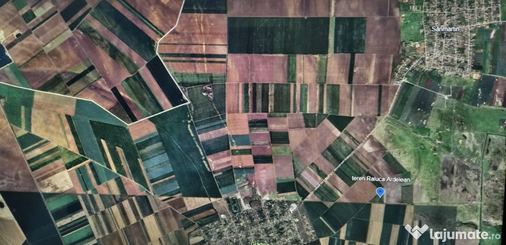 Inchiriez teren pentru parc fotovoltaic 30000mp