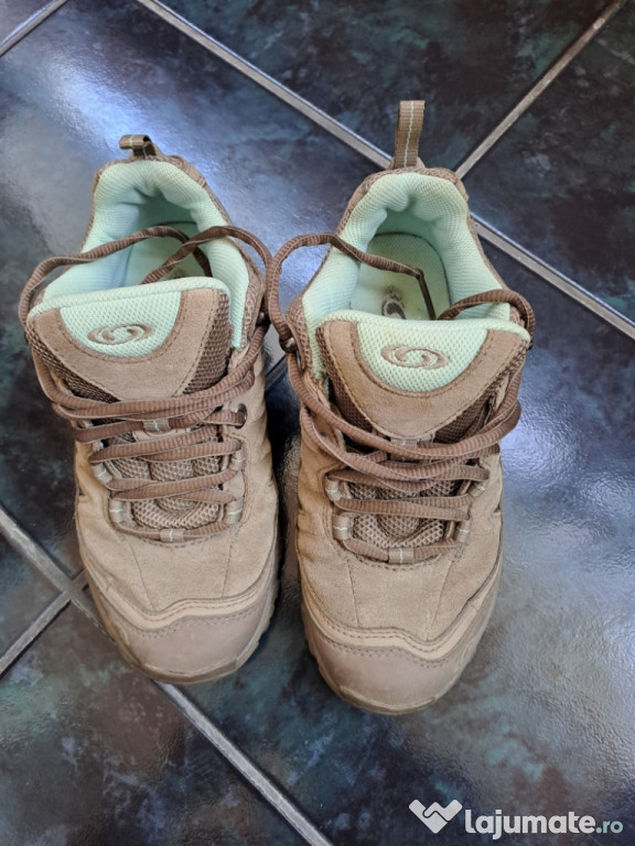 Pantofi trekking Salomon (damă)