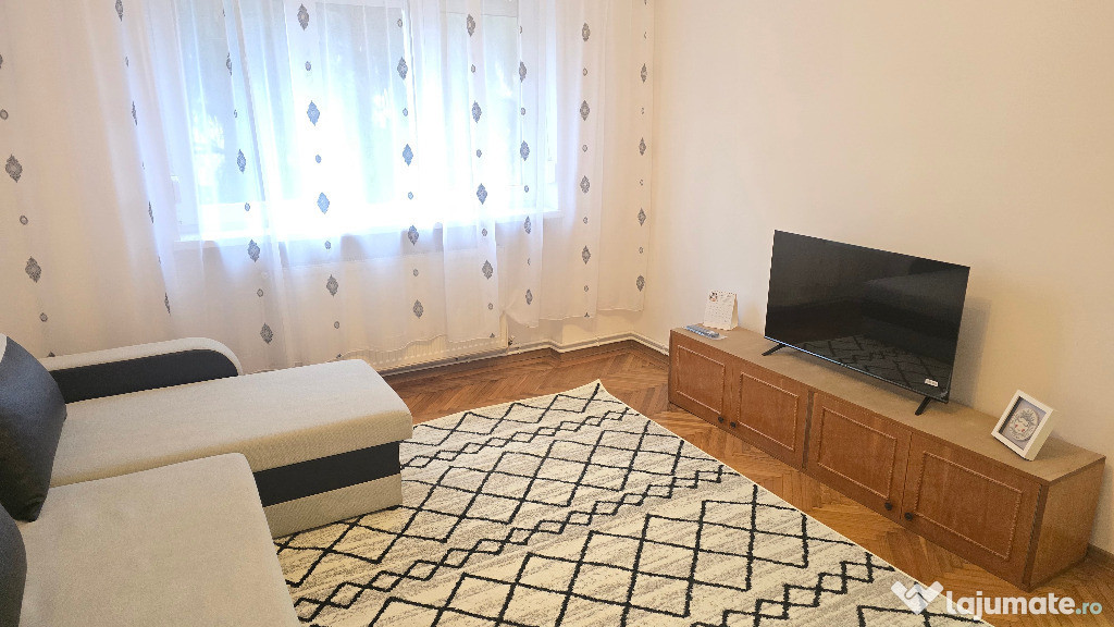 Inchiriez apartament 2 camere in Deva, zona Al Patriei, etaj 2,