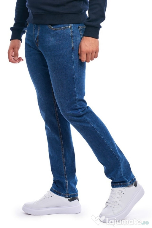 Blugi de calitate buna