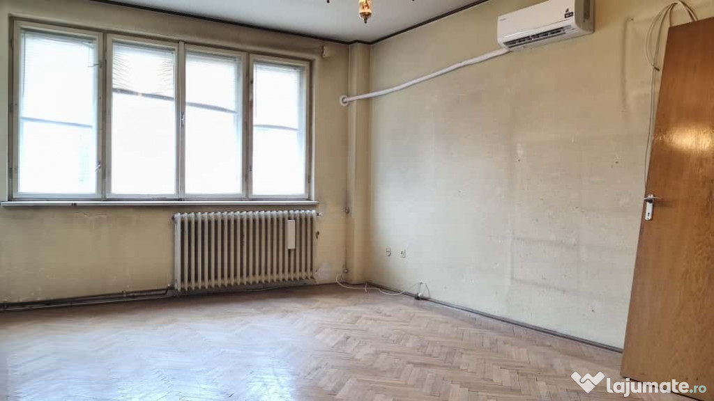 Apartament 3 camere in Deva, Zona Licee, et.2