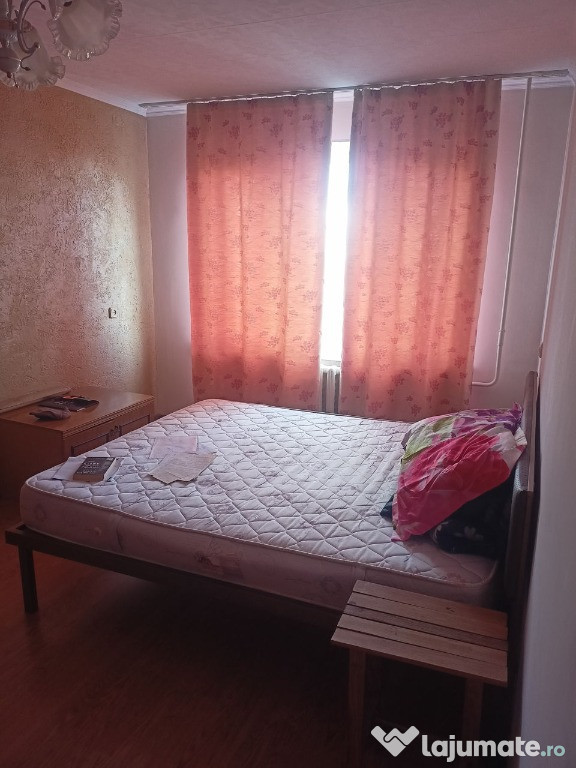 Garsoniera de inchiriat in zona Drumul Taberei