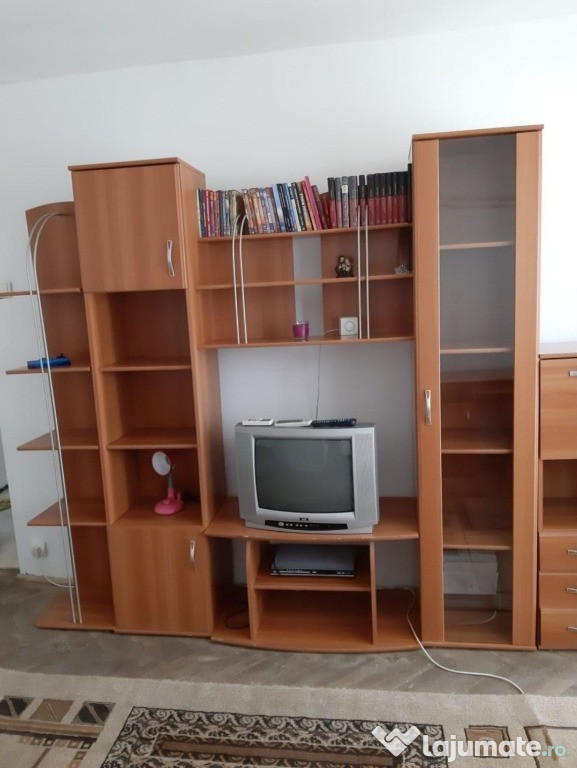 Vând Apartamemt 2 camere Targu Jiu