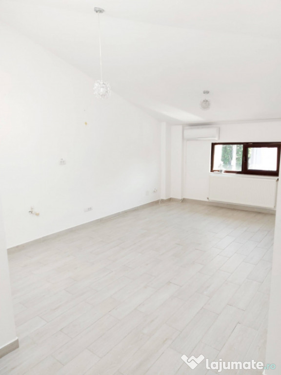 Spatiu 45mp 2 birouri Centru Independentei UMF