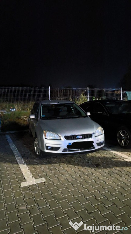 Dezmembrez Ford focus 1.6 tdci 2007