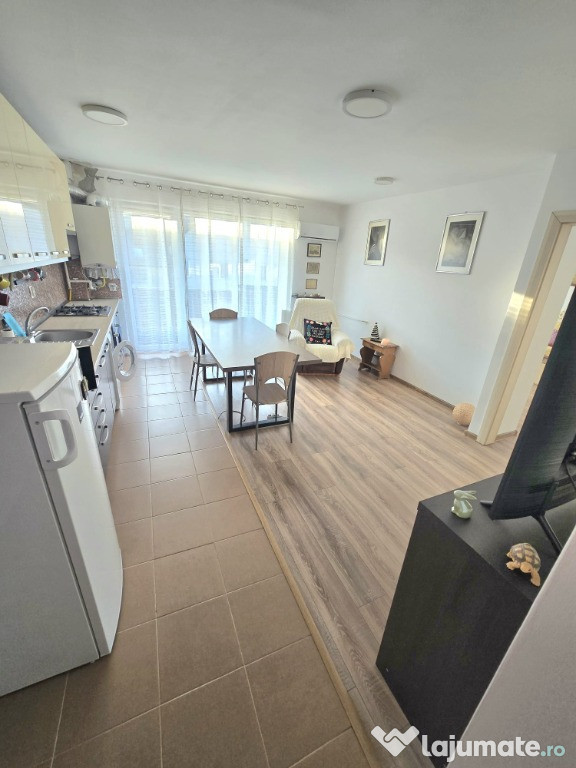 Apartament 2 dormitoare, living,62 mp+21 mp terasa, 4/6,garaj subteran