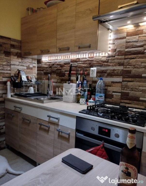 DE VANZARE-APARTAMENT 4 CAMERE-ALEXANDRU CEL BUN