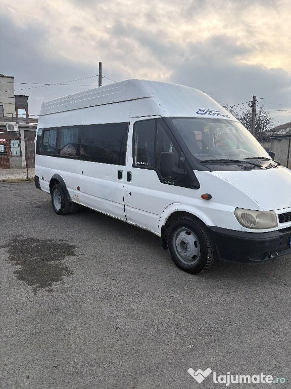 Ford Transit, 16+1 locuri